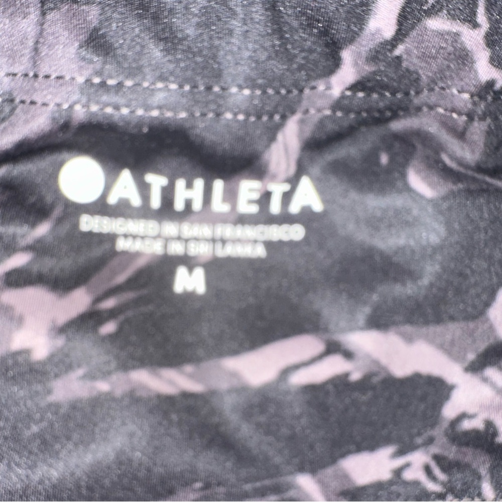 Athleta Velocity Stash Pocket Marble 7/8 Tight Black Purple Print Women’s Size M - Picture 3 of 8